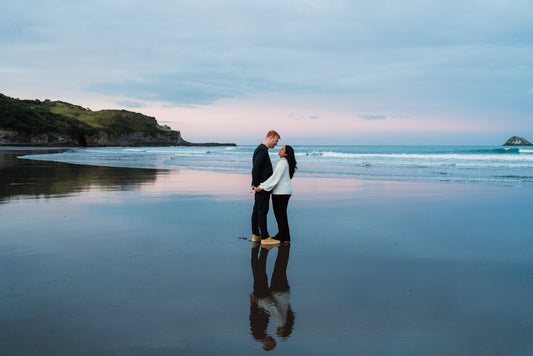 Maternity Session - Auckland - Muriwai Beach
