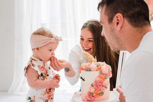 Cake Smash at Home Studio