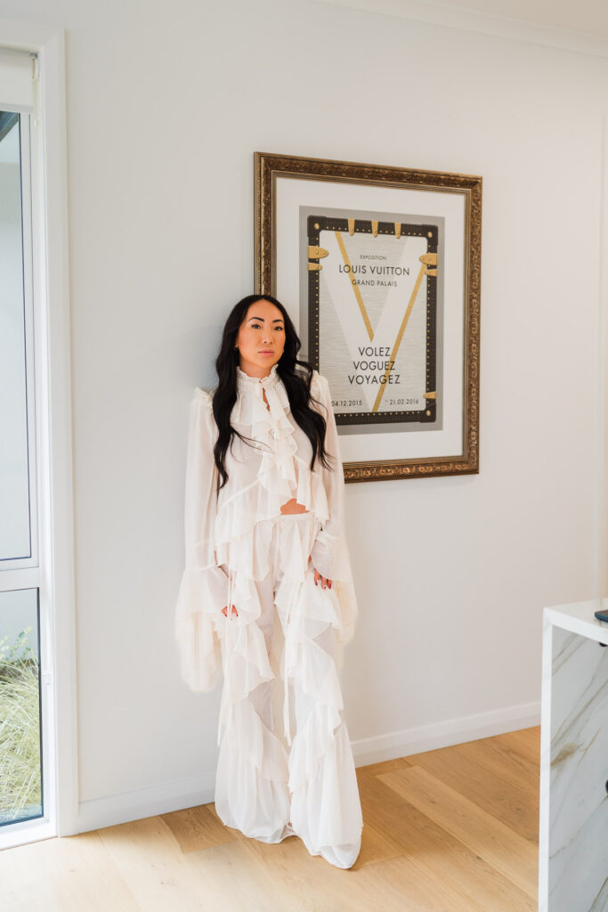 Stylish modern business headshot of a Make It Happen team member in Auckland by Wonderferris.