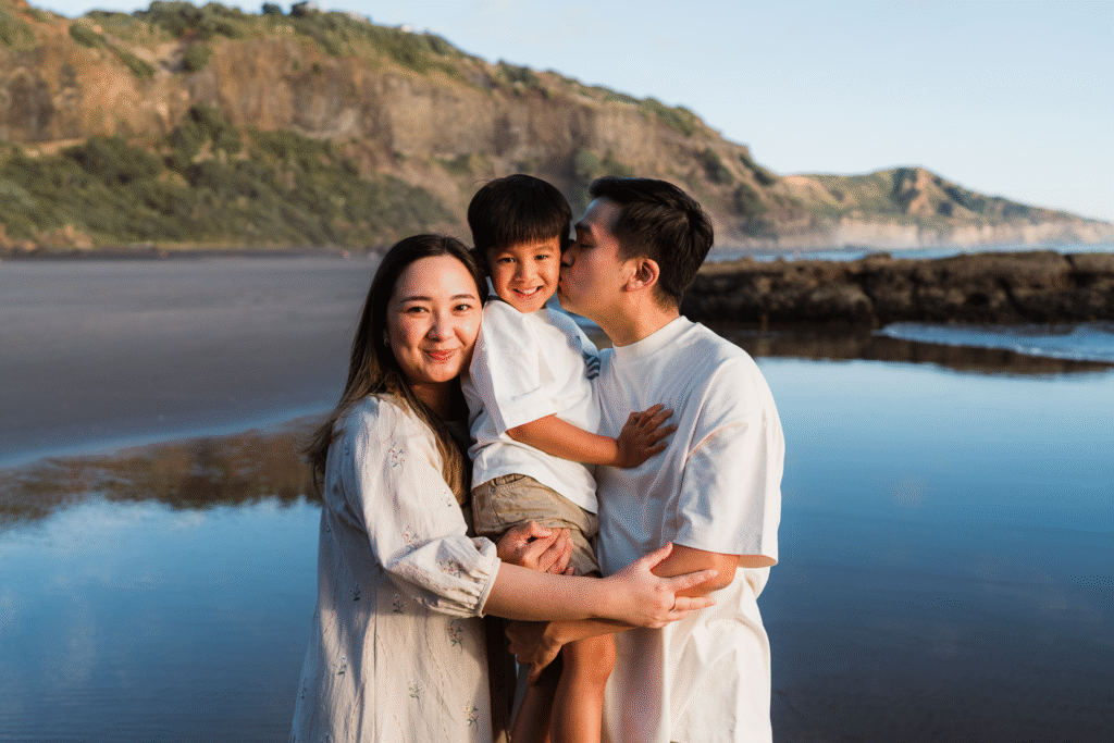 Golden light family group shot captured at a Wonderferris mini session in NorthWest Auckland.
